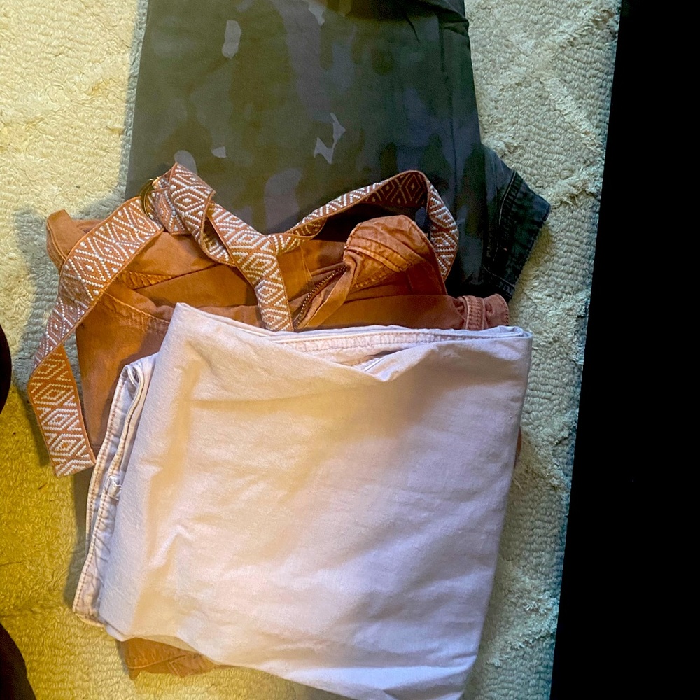 Anthropologie wanderer pants (3 pairs) size 10.